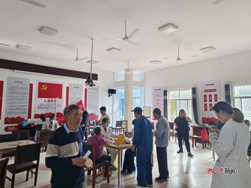 濂溪區(qū)新港鎮(zhèn)東升社區(qū)開展 健康零距離 關(guān)愛暖人心 免費(fèi)體檢活動(dòng)